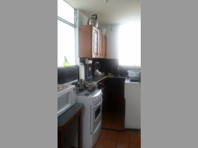 San Isidro Lima Perú Amobla Dorm 2E-US 40 día 850-940 Mensual-Piso 3 2-4