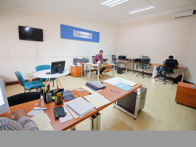 OFICINA DE USOS MÚLTIPLES EN LA ESTANCIA