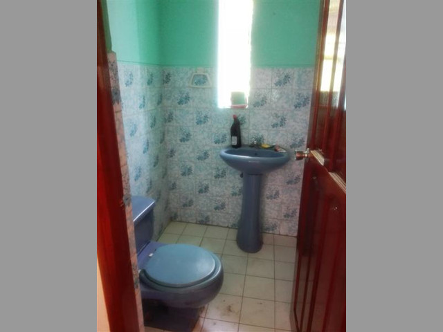 Vendo casa en Calle Criado Tejada 2783 Urb. Elio Casa de A.T. 191.64m2