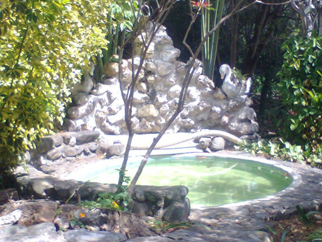 CASAS DE ARRIENDO EN VILCABAMBA - TAXICHE