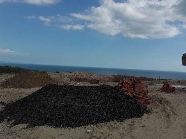 ESPECTACULAR VISTA AL OCEANO DESDE TU PROPIO TERRENO EN ECUADOR