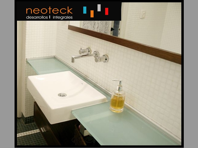 Mesada de Cocina o Baño, para Bacha de Apoyo en Vidrio de Seguridad