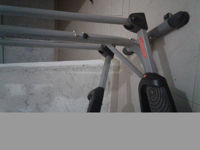 Eliptico-escalador-bici fija, todo en uno