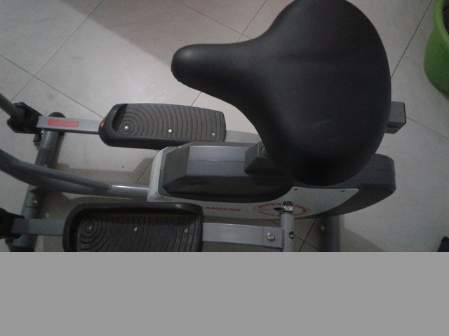 Eliptico-escalador-bici fija, todo en uno
