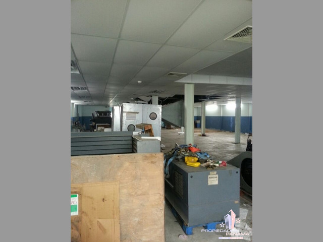 VENTA DE EDIFICIO EN CHANIS (CUALQUIER TIPO DE NEGOCIO) EV010