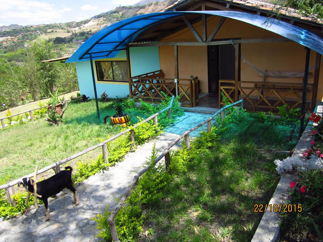 CASAS DE ARRIENDO EN VILCABAMBA - TAXICHE