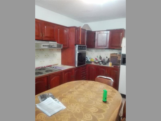 Vendo casa en Calle Criado Tejada 2783 Urb. Elio Casa de A.T. 191.64m2