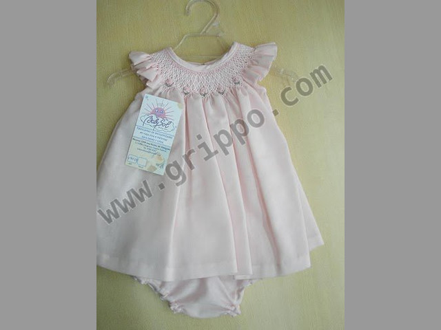 FABRICA DE VESTIDOS DE PUNTO SMOCK BEBAS Y NENAS.