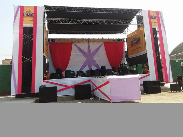 Estrados - Escenarios - Toldos - Stands - Decoración - Sonido - Luces