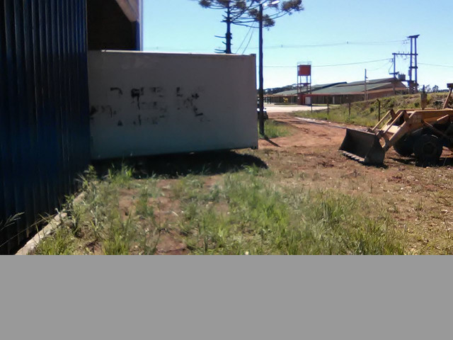 Galpón en Bernardo de Irigoyen (Misiones), (frente a Dionisio Cerqueira