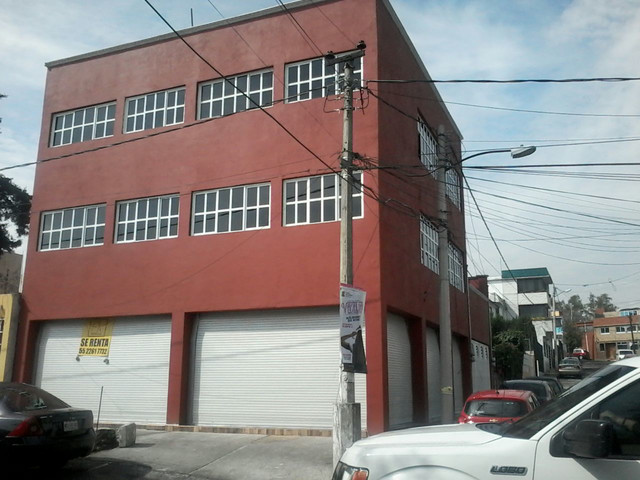 RENTA UNA OFICINA CUBICULO CON SERVICIOS EN NAUCALPAN