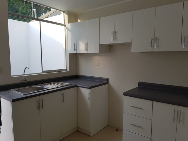 Vendo hermosa casa Sunampe Chincha Urb Las Palmeras de 93 mtr2 AT