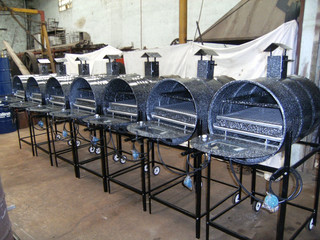 HORNO DE TAMBOR 200L PINTADOS O ENLOZADOS CON VISOR
