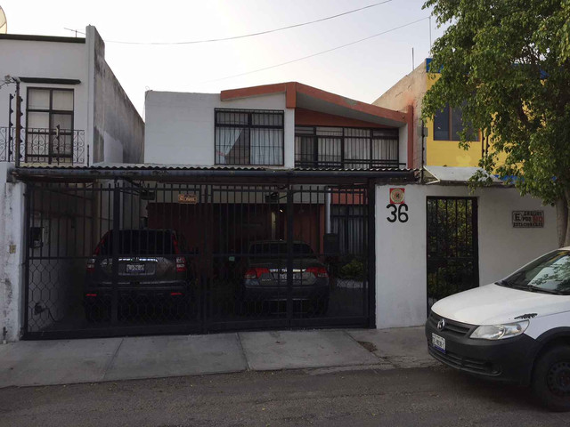 VENTA CASA LOMAS DE QUERETARO, CH-055