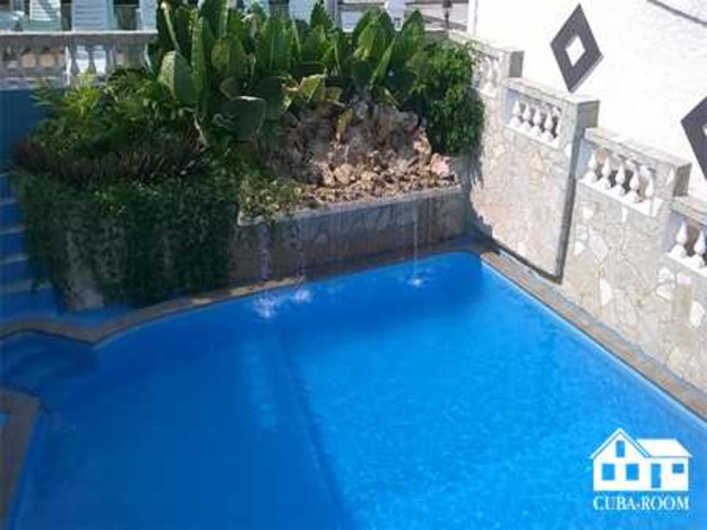 La Pimienta, hospedaje con piscina en Guanabo zona de playa
