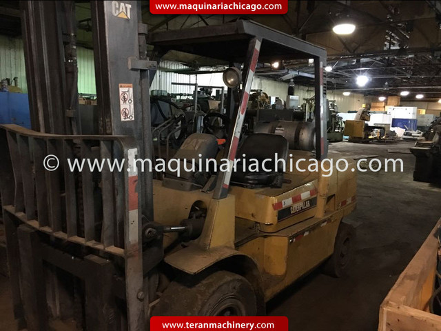 Montacargas CATERPILLAR 11,000 Lbs Usado en venta