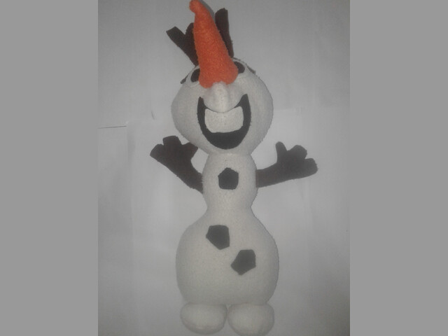 Vendo 2 peluches forky-Olaf - excelente estado- Excelente estado Los Ve