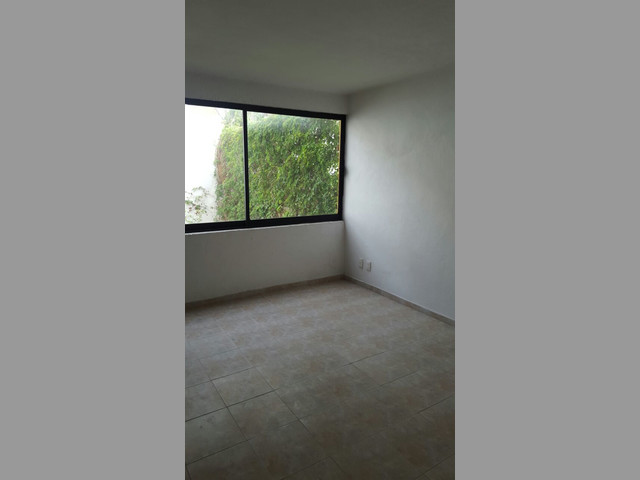 VENTA CASA RESIDENCIAL TEJEDA QUERETARO CH-050