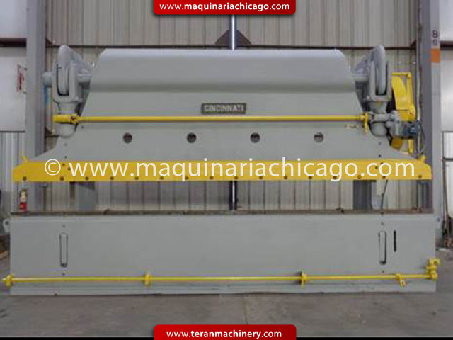 Prensa CINCINNATI 17&#39; x 225 Ton Usada en venta