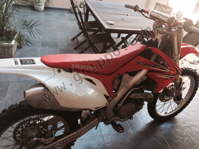 VENDO HONDA XR AÑO 2011