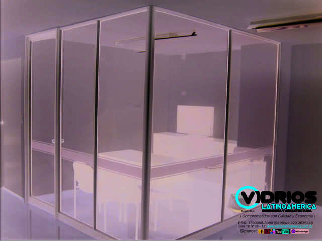 divisiones en aluminio oficina