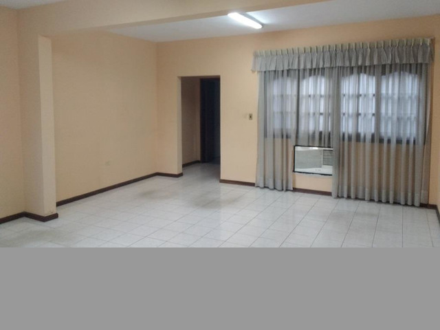 REF_1 Alquilamos Oficina Corporativa de 50 m2