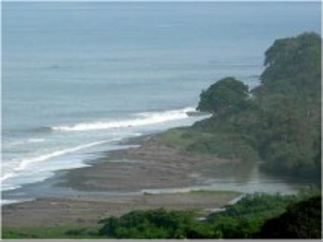 SE VENDE TERRENO TURÌSTICO EN PANAMÀ