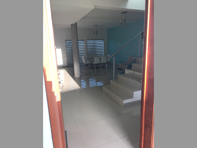 VENTA CASA CUMBRES DEL LAGO, JURIQUILLA CH-047