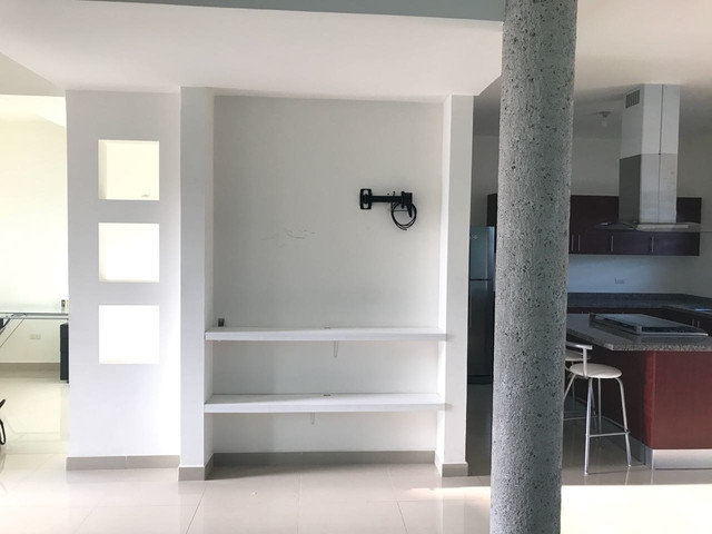 VENTA CASA CUMBRES DEL LAGO, JURIQUILLA CH-047