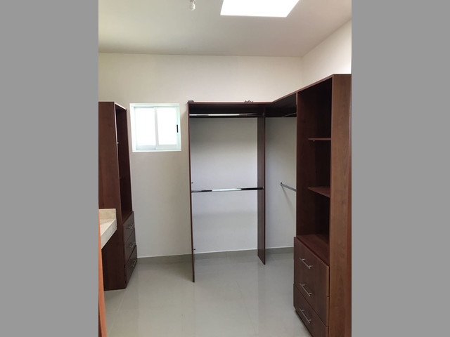 VENTA CASA CUMBRES DEL LAGO, JURIQUILLA CH-047
