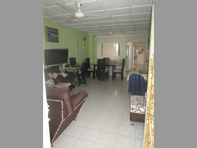 VENDO HERMOSA CASA EN EL PRIMERO DE MAYO