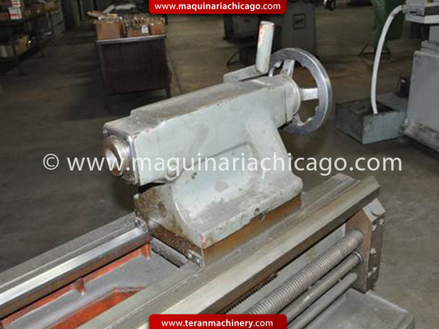 Torno WHACHEON 17" x 57" Usado en venta