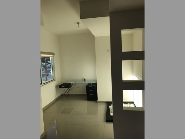VENTA CASA CUMBRES DEL LAGO, JURIQUILLA CH-047