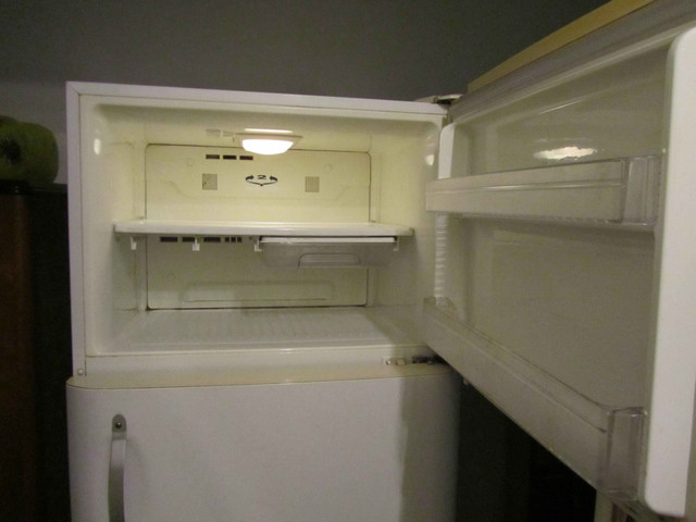 HELADERA CON FREEZER NO FROST DAEWOO 700 LITROS