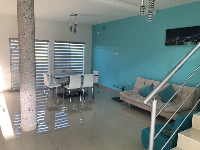 VENTA CASA CUMBRES DEL LAGO, JURIQUILLA CH-047