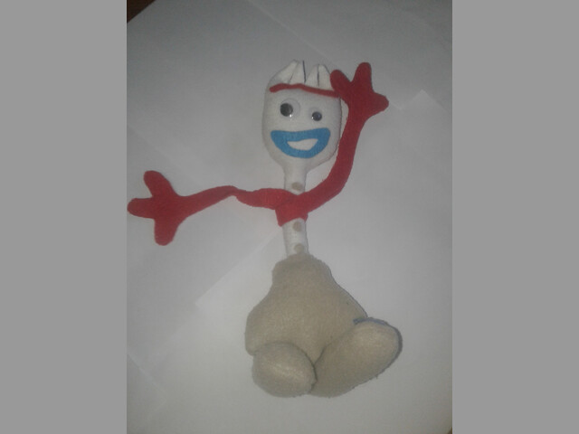Vendo 2 peluches forky-Olaf - excelente estado- Excelente estado Los Ve