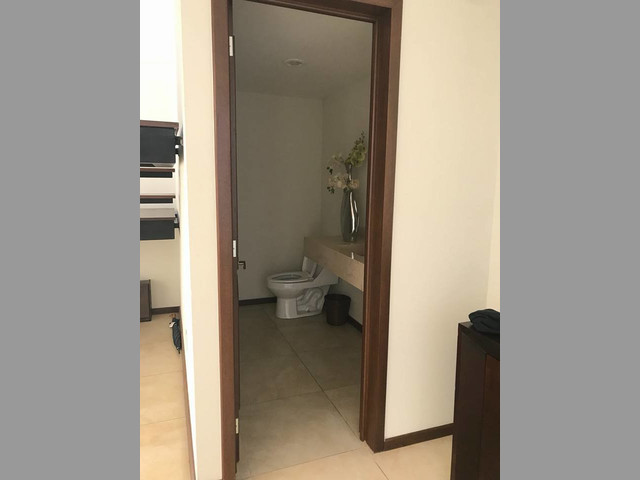 EXELENTE CASA EN RECIDENCIAL BOSQUES DE LAS FUENTES