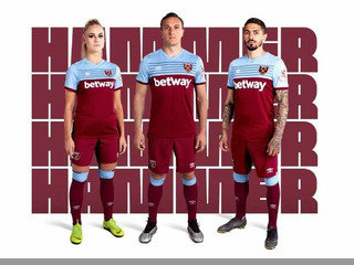 West Ham United Umbro chaqueta de chándal (17-18)
