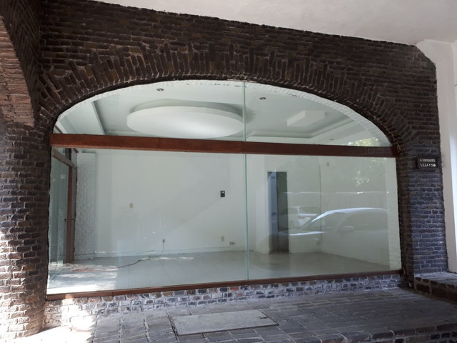 Local en renta Insurgentes Sur (8-D)