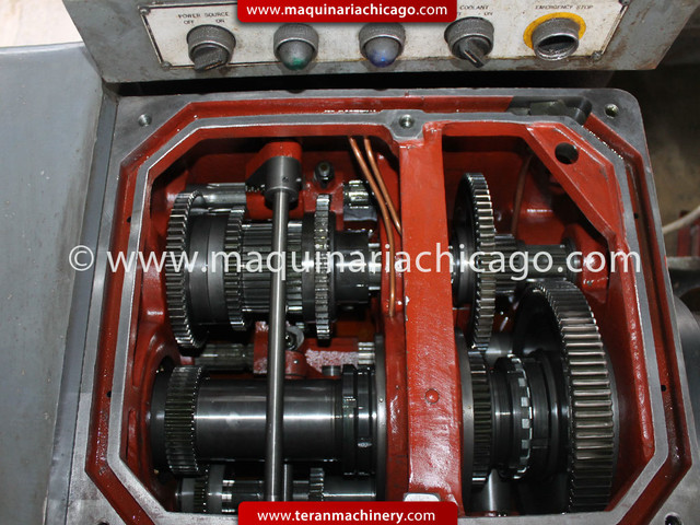 Torno WHACHEON 17" x 57" Usado en venta