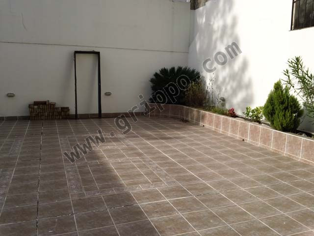 OFICINA EN VENTA - EXCEPCIONAL ESTADO.