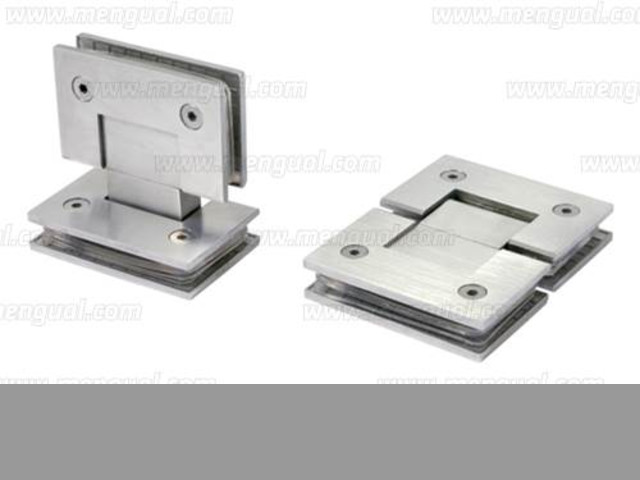 Accesorios en acero para baño y oficina