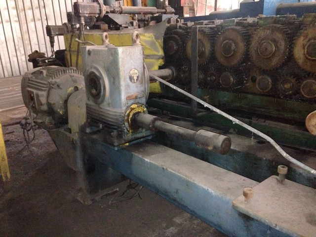 Molino Ajustable para Canal YODER 3"-10" - Usada